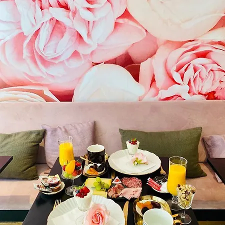 Bed & Breakfast The Flower Bruges
